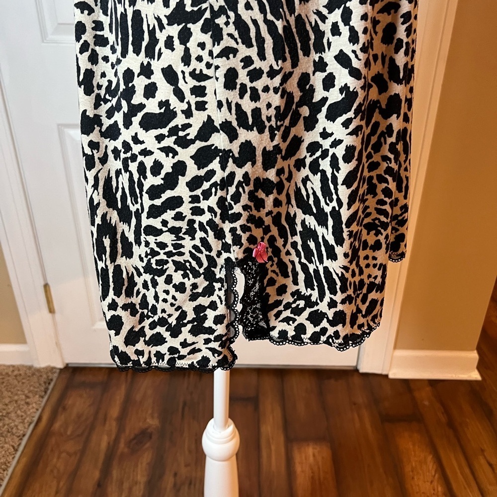 NOT FOR SALE - Picture 5 of 8